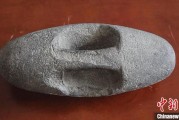 赣州新疆兵团第五师双河市发现疑似新石器时代石器